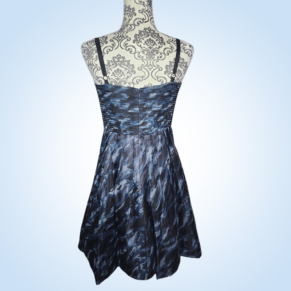 BCBGMAXAZRIA Black & Blue Dress - 4 - Picture 6 of 10